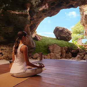 https://raffles-bali.hotelsseminyak.net