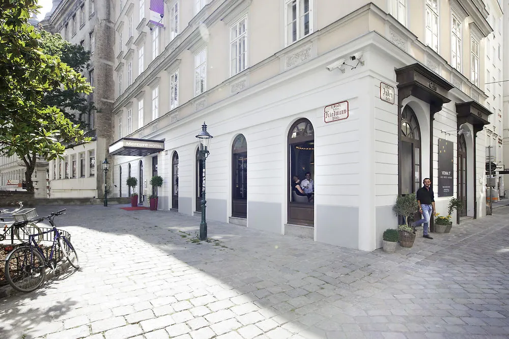 **** Hotel Mercure Vienna First Austria
