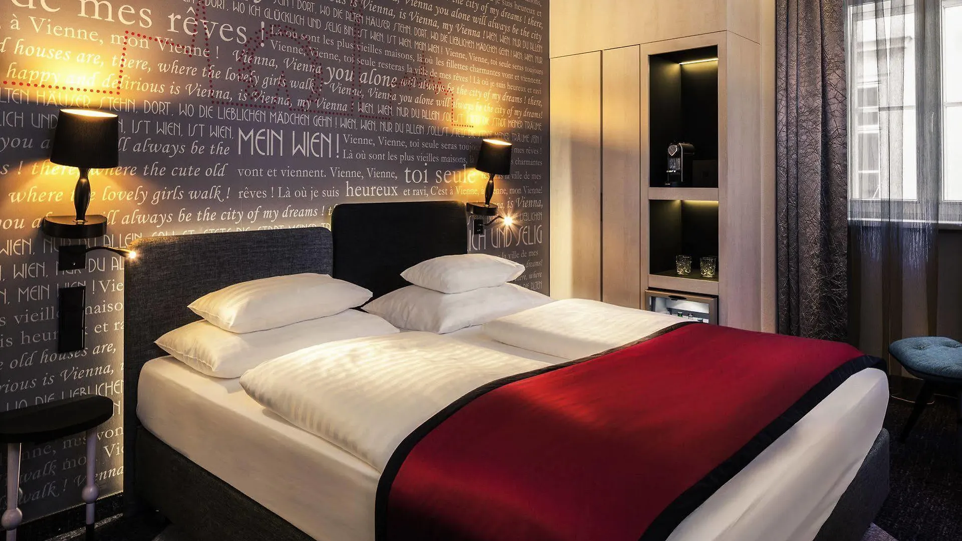 Mercure Vienna First 4*,  Austria